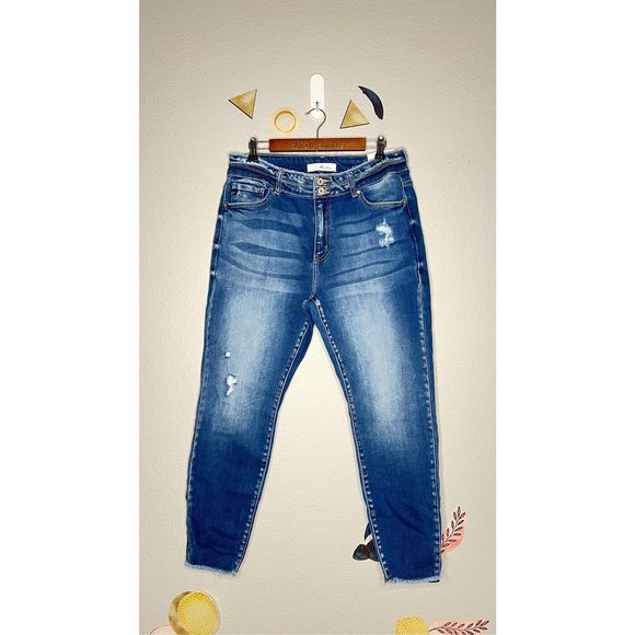 NWT Kancan High Rise Ankle Skinny Double Button Stretch Leilani Dark Wash Size X - Picture 1 of 7